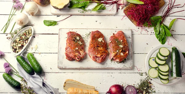 Marine domuz eti biftek 