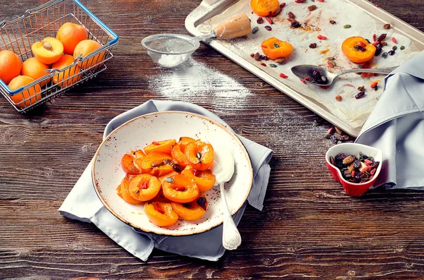 Kase pişmiş kayısı.