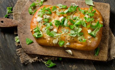 Ev yapımı Focaccia ekmek. 