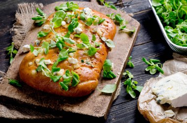 Ev yapımı Focaccia ekmek. 