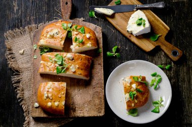 Ev yapımı Focaccia ekmek. 