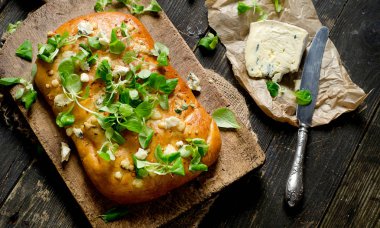 Ev yapımı Focaccia ekmek. 
