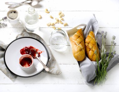 sabah kahvaltı ahşap tablo.