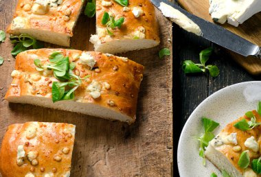 Ev yapımı Focaccia ekmek. 