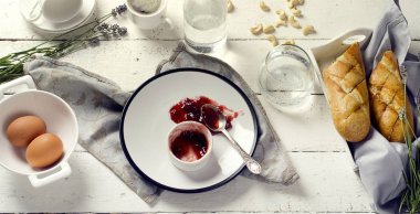 sabah kahvaltı ahşap tablo.