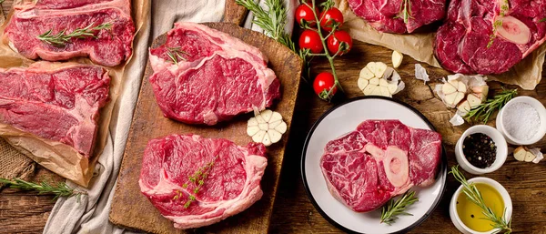 Rohes Rindfleisch — Stockfoto