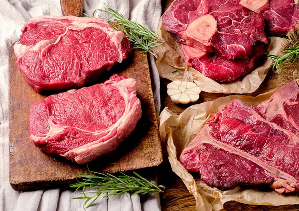Carne crua de bovino — Fotografia de Stock