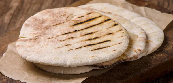 집에서 만든 신선한 flatbread — 스톡 사진