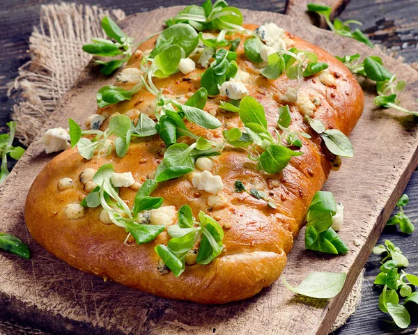 Ev yapımı İtalyan Focaccia ekmek