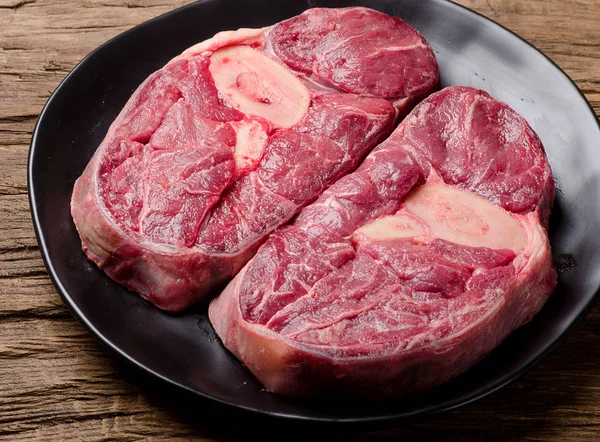 Raw beef meat for ossobuco — Stock Photo, Image