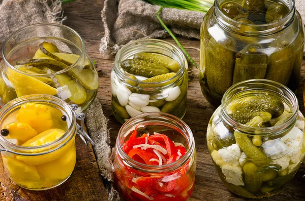 Vasi di verdure fermentate — Foto Stock