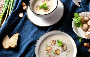 Mantar kremalı çorba.