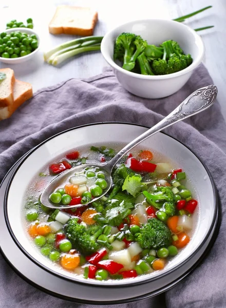 Sopa de verduras sabrosas —  Fotos de Stock