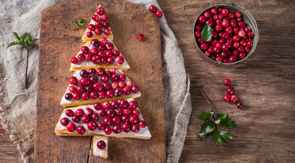 Vánoční dezert s čerstvým brusinky — Stock fotografie