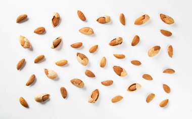 Beyaz badem fındık