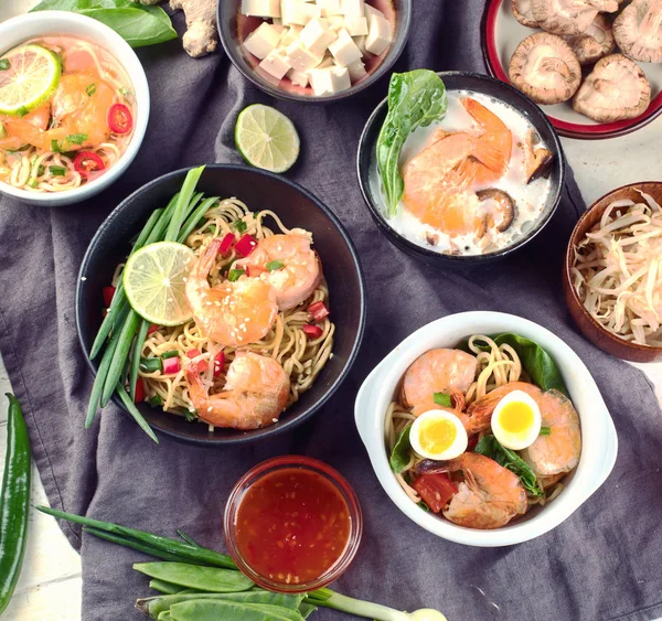 Thais Eten Traditionele Aziatische Keuken Bovenaanzicht — Stockfoto