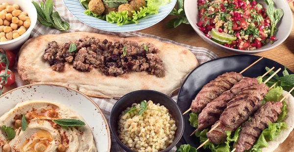 Традиційні Страви Турецької Кухні Вид Зверху Близькосхідні Харчування — стокове фото