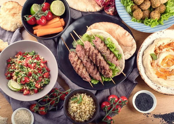 黎巴嫩食物 中东传统菜肴 顶部视图 — 图库照片