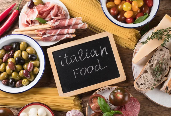 Italiaans eten achtergrond — Stockfoto