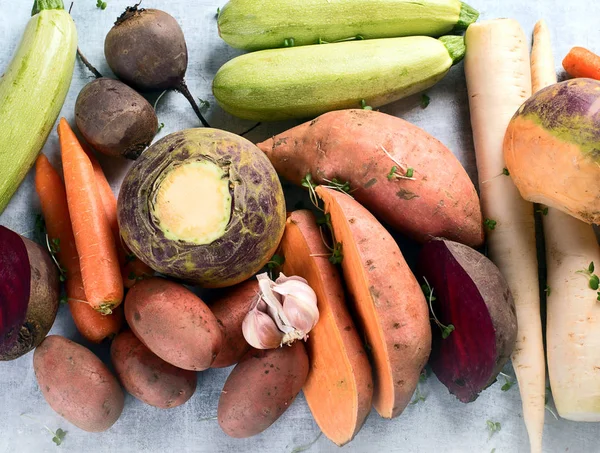 Grønnsaker av ferske rotfrukter – stockfoto