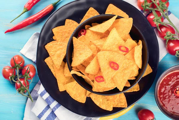 Mexican nachos with chili sauce — Stock Photo, Image