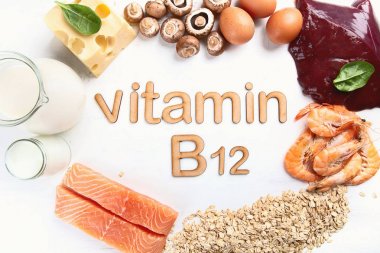 Toplama gıdalar Vitamin B12 (Cobalamin en yüksek)