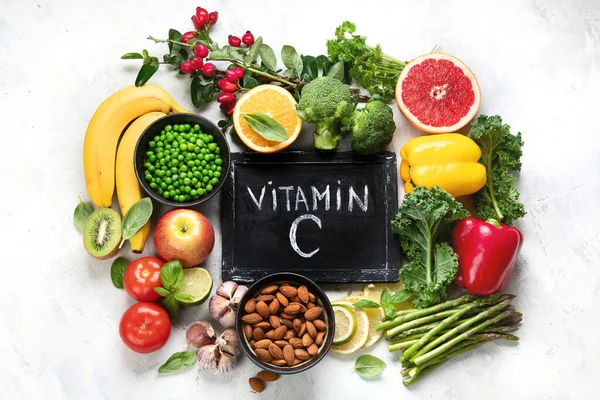 Potraviny s vysokým obsahem vitaminu C — Stock fotografie