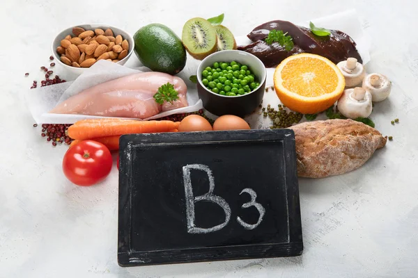 Potraviny s vysokým obsahem niacinu -Vitamin B3 — Stock fotografie