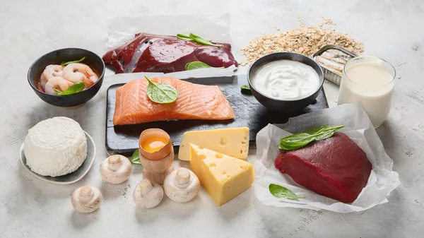 Natural sources of Vitamin B12 (Cobalamin) — Stock Photo, Image