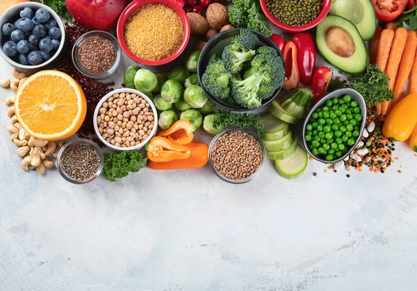 Gezondheid veganistisch en vegetarisch voedselconcept. — Stockfoto