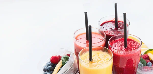 Htalthy Fresh Fruit Vegetable Smoothies Assorted Ingredients Served Packs Image — 스톡 사진