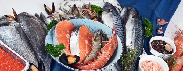 Fresh Fish Seafood Healthy Diet Eating Concept Panorama Banner — Stock Photo, Image