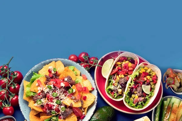Mexikói Ételkeverék Kék Háttérrel Felülnézet Másolási Hellyel — Stock Fotó