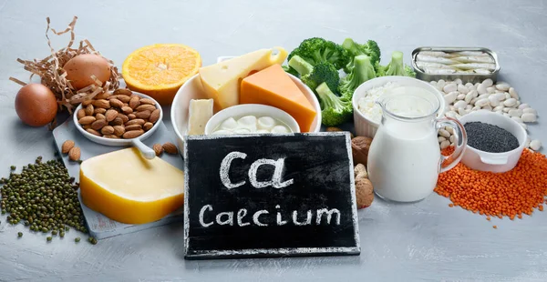 Kalciumrika Livsmedel För Hälsosam Kost Och För Immuna Boostig — Stockfoto