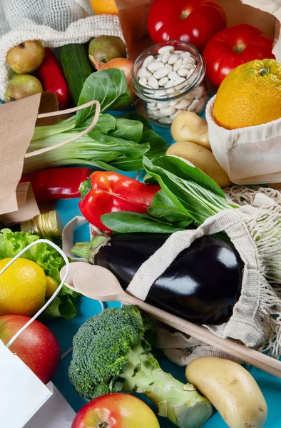 Milieuvriendelijke Natuurzakken Met Biologische Groenten Fruit Geen Afval Plastic Vrij — Stockfoto