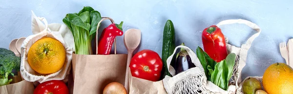 Milieuvriendelijke Natuurzakken Met Biologische Groenten Fruit Geen Afval Plastic Vrij — Stockfoto