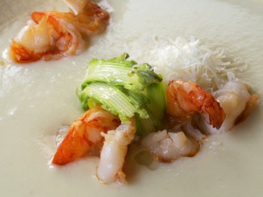 Krem-karides çorbası