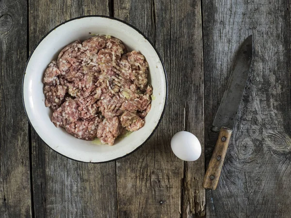 Preparation of cutlets