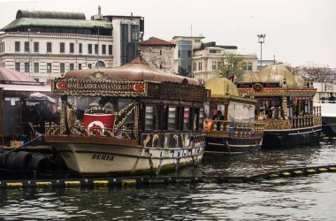 gemilerde Türk büfe