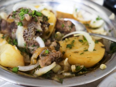 popüler Ermeni çanak Khashlama