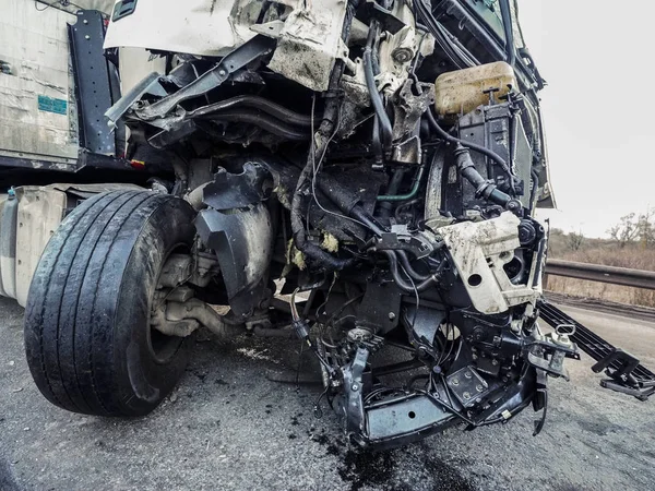 Camión lesionado durante un accidente — Foto de Stock