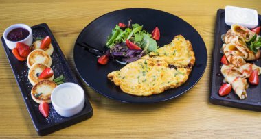 Omele, krep andi cheesecakes