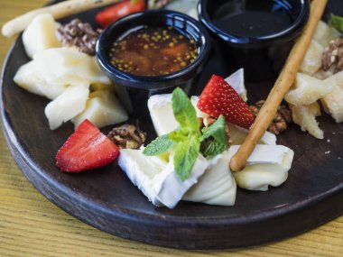 İtalyan chesse plaka