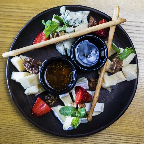 İtalyan chesse plaka