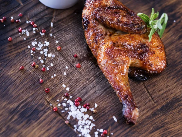 Sarımsak soslu tavuk