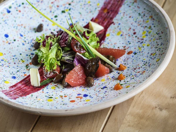 Bıldırcın karaciğer salata 