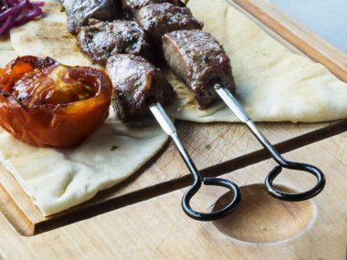 şiş kabab kuzu eti 