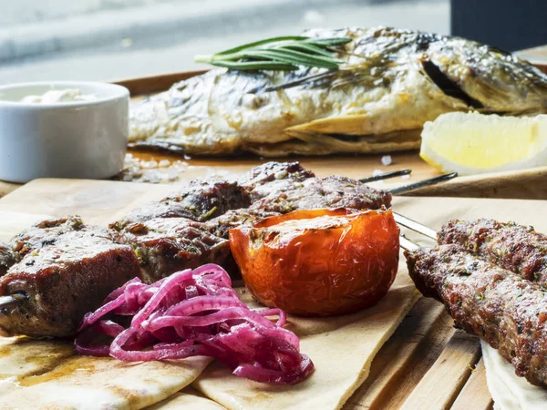 şiş kabab kuzu eti