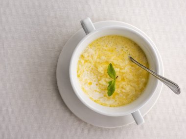 pirinç lapası süt ile 