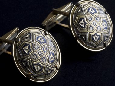 Çiçekler ve kuşlar ile kolye